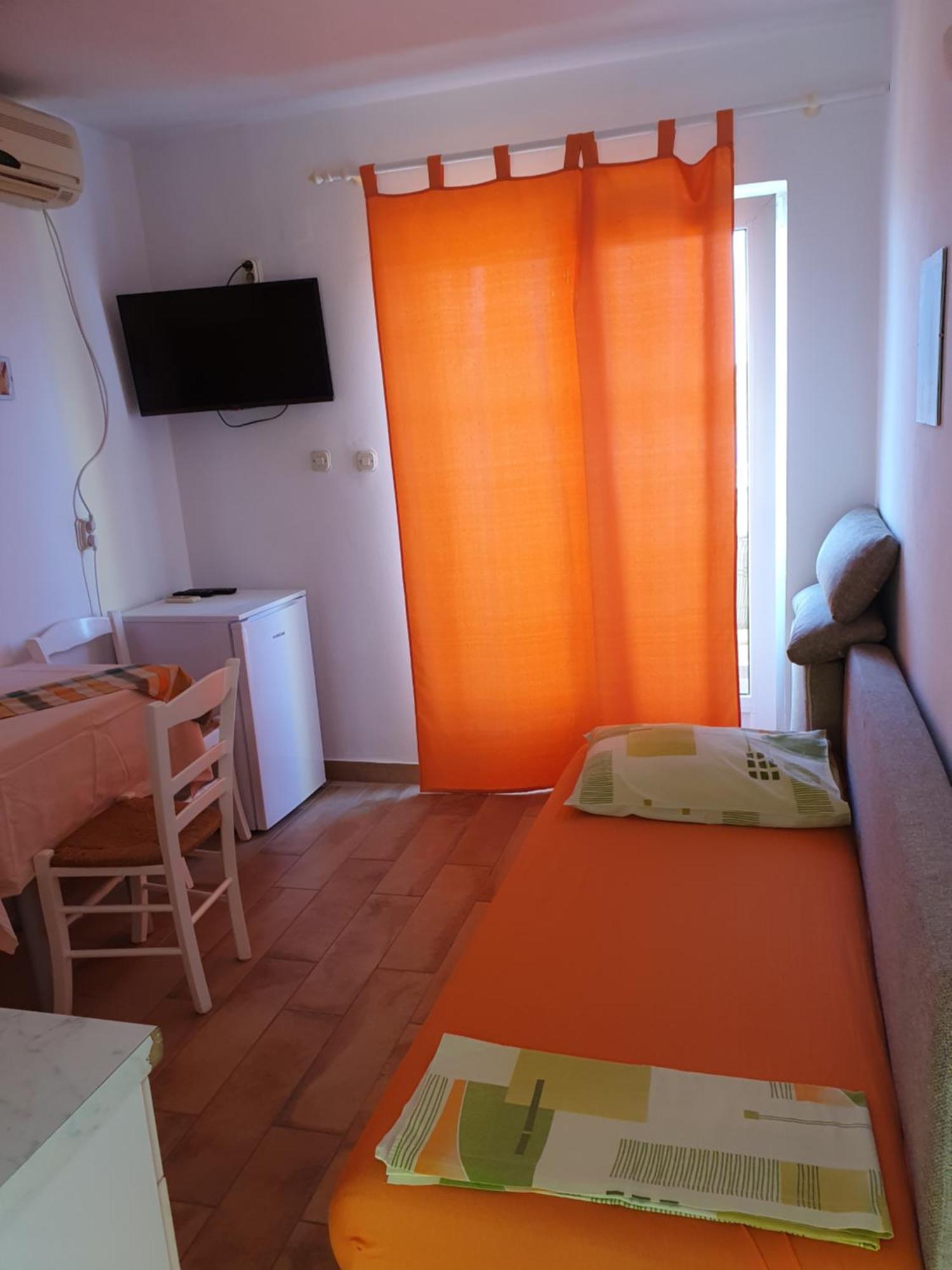 Apartment Jelena Rab Town Exterior photo