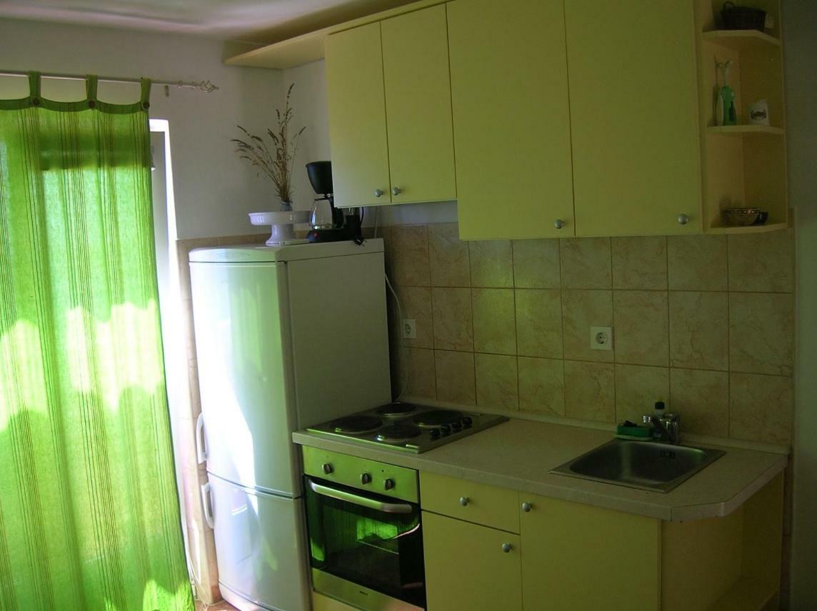 Apartment Jelena Rab Town Exterior photo